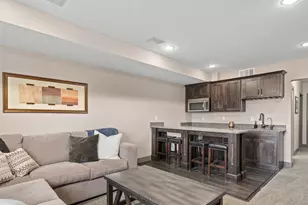 819 S Edgewater Ct E, Huntsville, UT 84317 - Photo 35