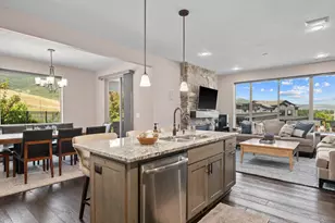 819 S Edgewater Ct E, Huntsville, UT 84317 - Photo 9