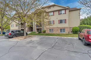 8066 N Ridge Loop E, Eagle Mountain, UT 84005 - Photo 23
