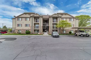 8066 N Ridge Loop E, Eagle Mountain, UT 84005 - Photo 1
