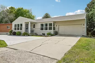 2512 S 150 W, Bountiful, UT 84010 - Photo 1