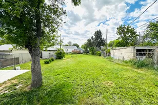 2602 S 500 E, Salt Lake City, UT 84106 - Photo 11
