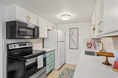 80 N 400 E #G2, American Fork, UT 84003 - Photo 9