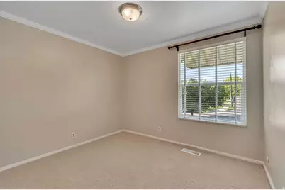 98 E 700 S, Farmington, UT 84025 - Photo 15
