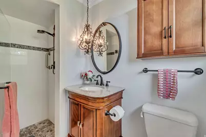 98 E 700 S, Farmington, UT 84025 - Photo 11