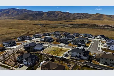 2042 S Roan Ave #1914, Saratoga Springs, UT 84045 - Photo 5