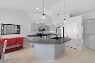 345 N 2450 E, Saint George, UT 84790 - Photo 5