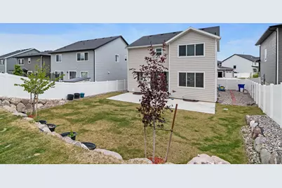 2613 N Snowberry Dr, Saratoga Springs, UT 84045 - Photo 15