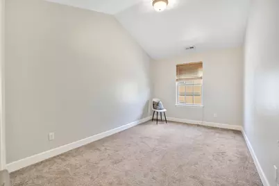 585 E Wyngate Pointe Ln, Draper, UT 84020 - Photo 17
