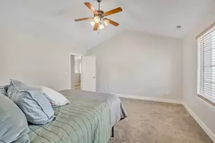 585 E Wyngate Pointe Ln, Draper, UT 84020 - Photo 11