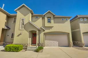 585 E Wyngate Pointe Ln, Draper, UT 84020 - Photo 1