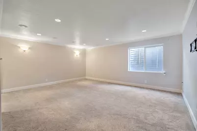 585 E Wyngate Pointe Ln, Draper, UT 84020 - Photo 21