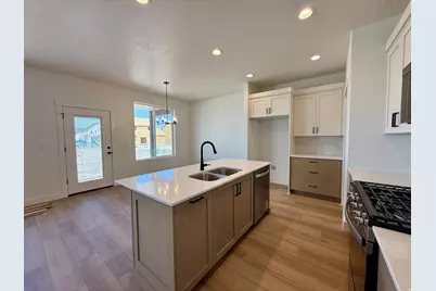 2911 N Galloway Ln #260, Plain City, UT 84404 - Photo 7