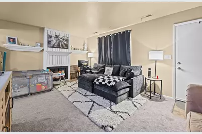 7445 Rich Way E, Cottonwood Heights, UT 84121 - Photo 3