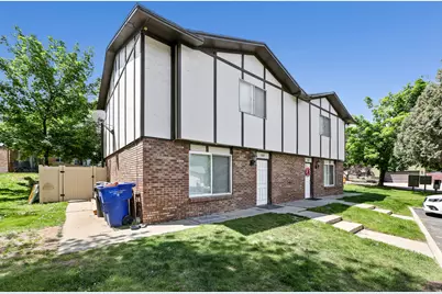 7445 Rich Way E, Cottonwood Heights, UT 84121 - Photo 25