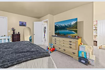 7445 Rich Way E, Cottonwood Heights, UT 84121 - Photo 15