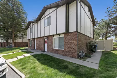 7445 Rich Way E, Cottonwood Heights, UT 84121 - Photo 1
