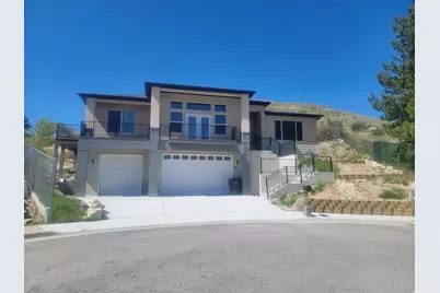 326 E Sage Cir S #5, Tooele, UT 84074 - Photo 1
