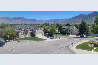 326 E Sage Cir S, Tooele, UT 84074 - Photo 5