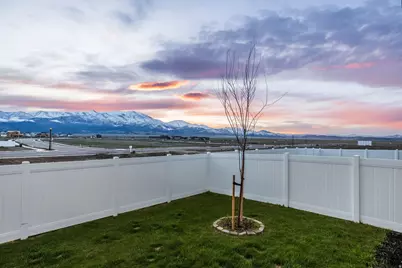 5189 N Willow Tree Rd, Eagle Mountain, UT 84005 - Photo 37