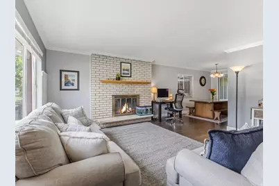 7168 S 1700 E, Cottonwood Heights, UT 84121 - Photo 5
