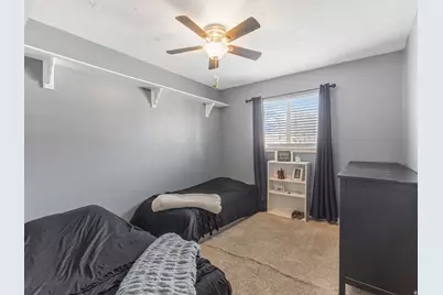 7168 S 1700 E, Cottonwood Heights, UT 84121 - Photo 15