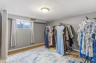7168 S 1700 E, Cottonwood Heights, UT 84121 - Photo 23