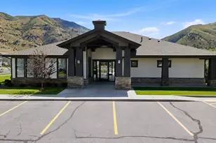 1388 E 380 S, Hyrum, UT 84319 - Photo 25