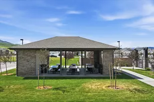 1388 E 380 S, Hyrum, UT 84319 - Photo 33