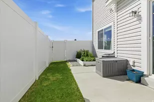 1388 E 380 S, Hyrum, UT 84319 - Photo 19