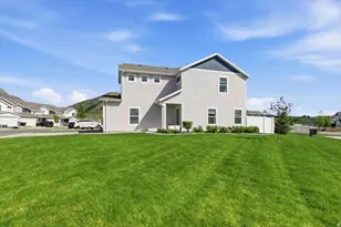 1388 E 380 S, Hyrum, UT 84319 - Photo 5