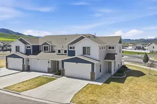 1388 E 380 S, Hyrum, UT 84319 - Photo 21