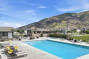 1388 E 380 S, Hyrum, UT 84319 - Photo 31