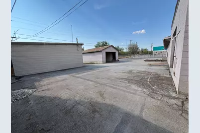 1366 S 400 W, Salt Lake City, UT 84115 - Photo 5