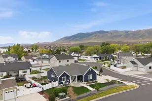 726 S School House Rd E, Saratoga Springs, UT 84045 - Photo 33
