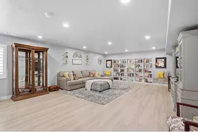 726 S School House Rd E, Saratoga Springs, UT 84045 - Photo 23