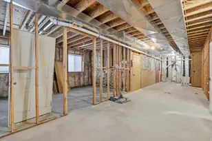 560 E 700 N, Logan, UT 84321 - Photo 23