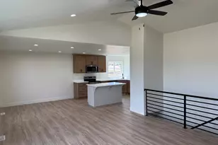 857 W 300 N, Fountain Green, UT 84632 - Photo 25