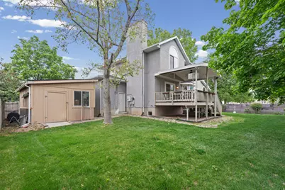 1554 E Buttercup Dr, Sandy, UT 84092 - Photo 25