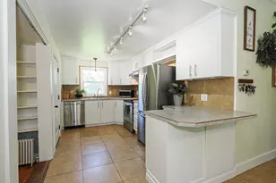 140 W 500 S, Logan, UT 84321 - Photo 17