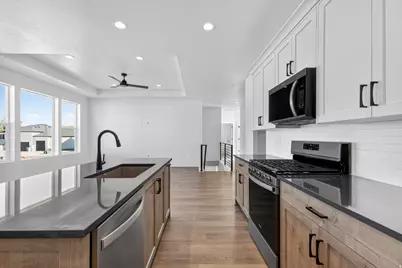 3219 N 2825 W #41, Plain City, UT 84404 - Photo 11