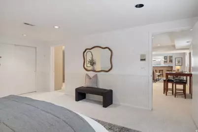 9725 S Ruskin Cir, Sandy, UT 84092 - Photo 43