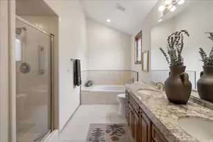9725 S Ruskin Circle, Sandy, UT 84092 - Photo 33