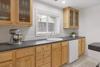 9725 S Ruskin Cir, Sandy, UT 84092 - Photo 37