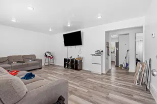 3379 S 2410 E, Millcreek, UT 84109 - Photo 5