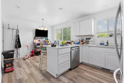 3379 S 2410 E #A-B, Millcreek, UT 84109 - Photo 7