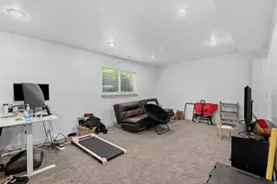 3379 S 2410 E, Millcreek, UT 84109 - Photo 13