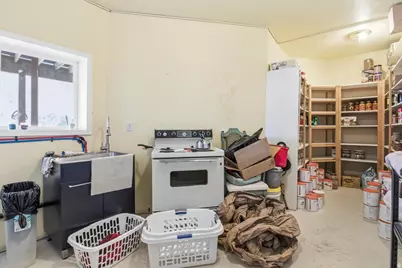 811 E Canyon Rd N, Mayfield, UT 84643 - Photo 35
