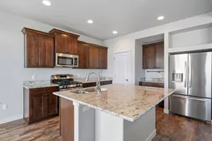 203 E Ridgeline Wy, North Salt Lake, UT 84054 - Photo 7