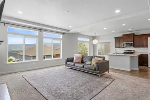 203 E Ridgeline Wy, North Salt Lake, UT 84054 - Photo 5